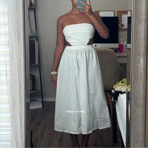 Forever 21 Cream Strapless Dress